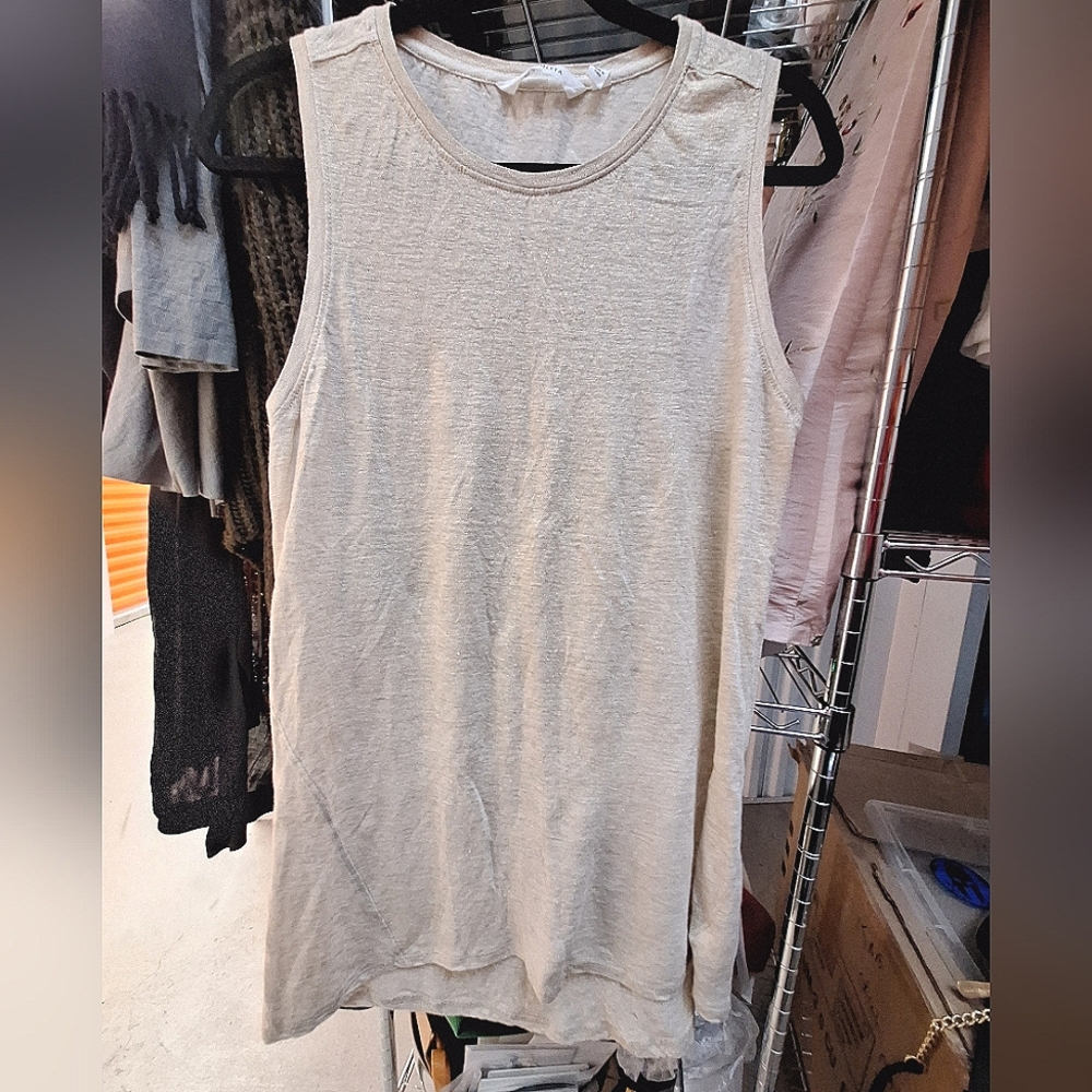 🧘‍♀️ ATHLETA 🧘 Linen Sleeveless Athletic Top